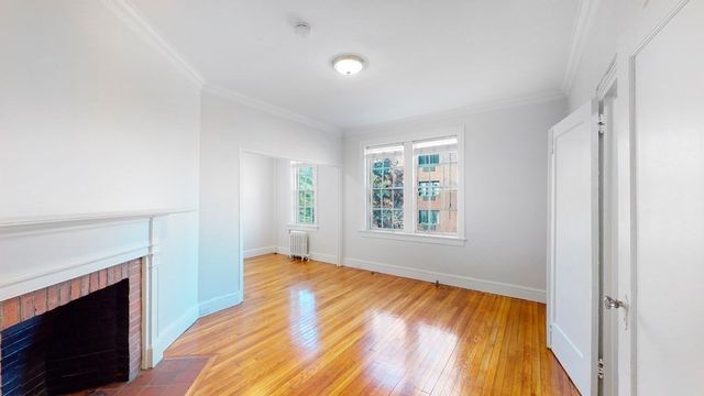 16 Chauncy St 24, Cambridge, MA 02138