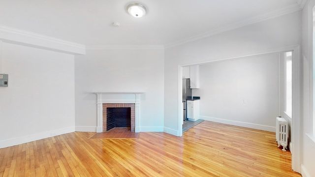 16 Chauncy St 24, Cambridge, MA 02138