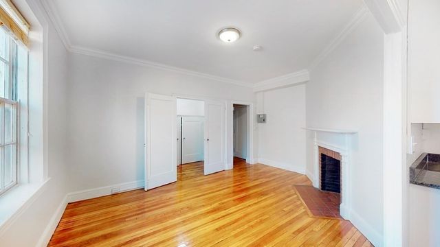 16 Chauncy St 24, Cambridge, MA 02138