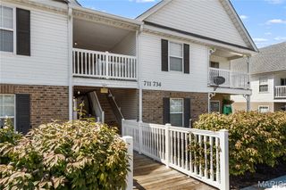 734 Saravalle Drive, St Peters, MO 63376