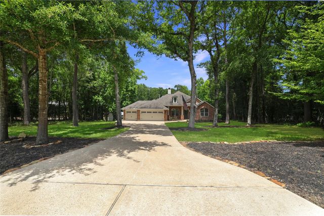 27103 Bridleway Circle, Magnolia, TX 77355