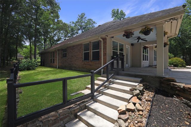 27103 Bridleway Circle, Magnolia, TX 77355