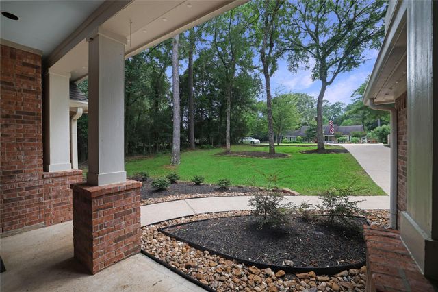 27103 Bridleway Circle, Magnolia, TX 77355