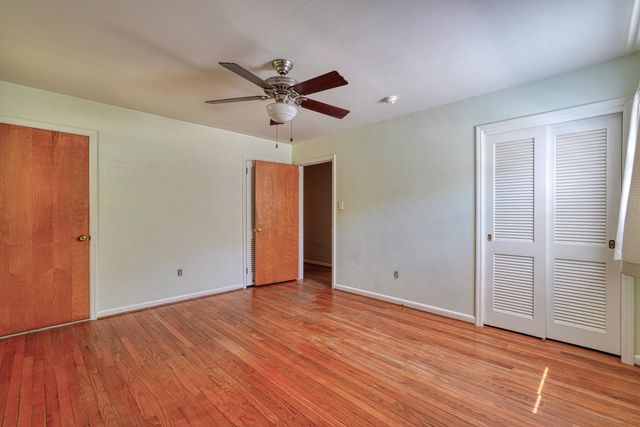 137 Henson St, Spartanburg, SC 29307