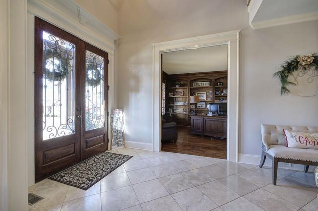 601 Shelter Cove, Canton, GA 30114