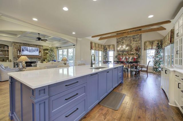 601 Shelter Cove, Canton, GA 30114