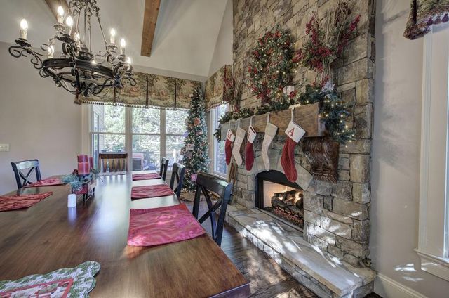 601 Shelter Cove, Canton, GA 30114