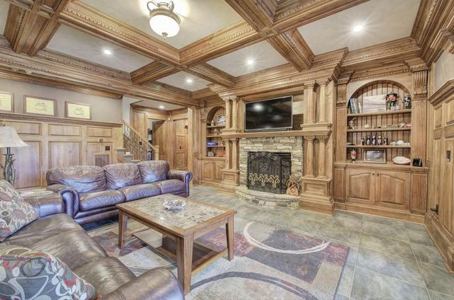 601 Shelter Cove, Canton, GA 30114