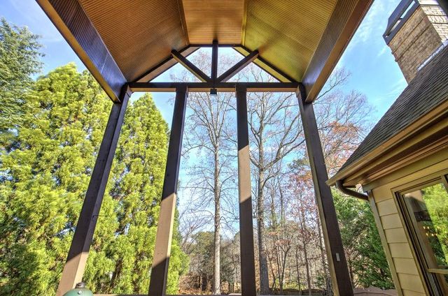 601 Shelter Cove, Canton, GA 30114