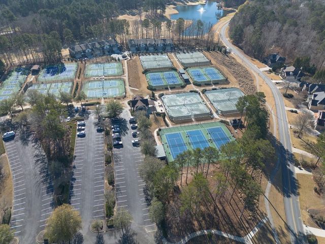 601 Shelter Cove, Canton, GA 30114