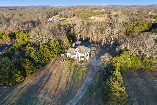 4904 Ollie Chunn Rd, Spring Hill, TN 37174