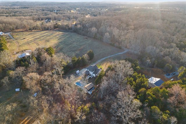 4904 Ollie Chunn Rd, Spring Hill, TN 37174