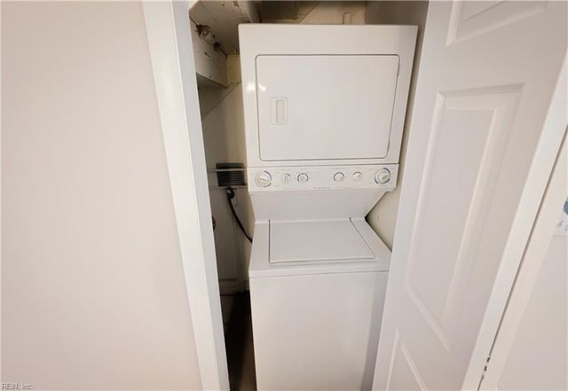 1268 Little Bay Ave Apt 12, Norfolk, VA 23503