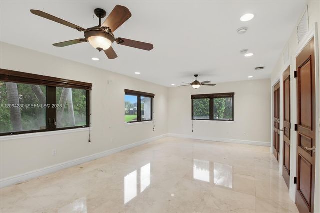 6200 SW 97th Avenue, Miami, FL 33173
