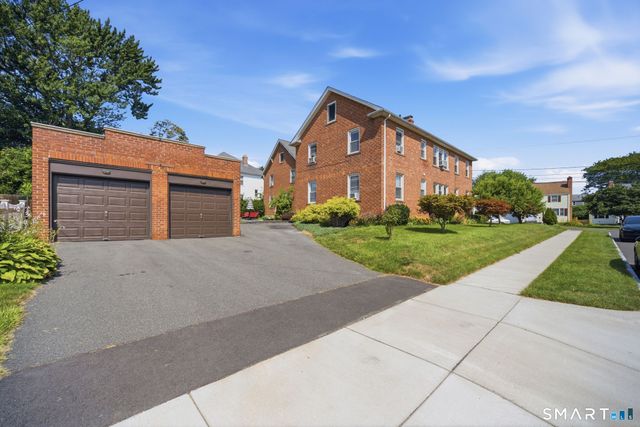 99 Thomas Street, West Hartford, CT 06119