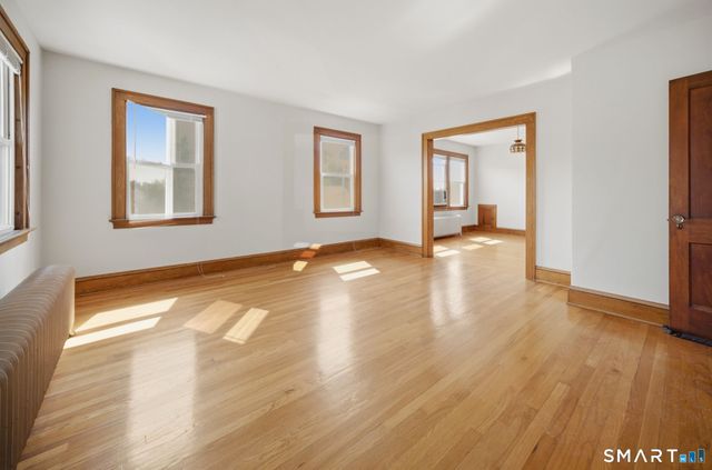 99 Thomas Street, West Hartford, CT 06119
