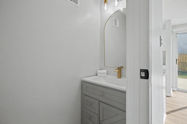 6718 QUIET HOURS E, Columbia, MD 21045