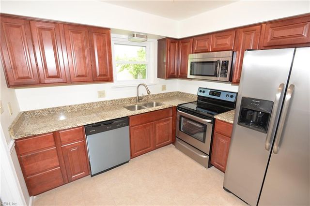 6101 Tradewinds CT, Virginia Beach, VA 23464