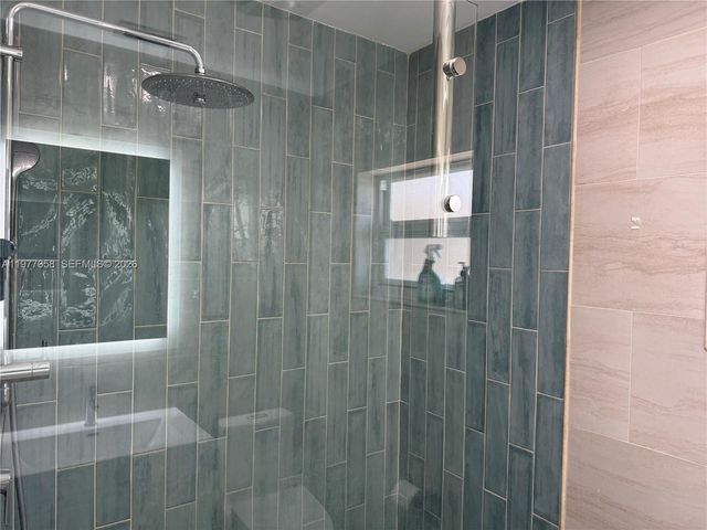 3900 N 43rd Ave, Hollywood, FL 33021