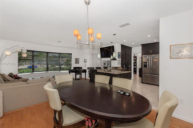 3900 N 43rd Ave, Hollywood, FL 33021