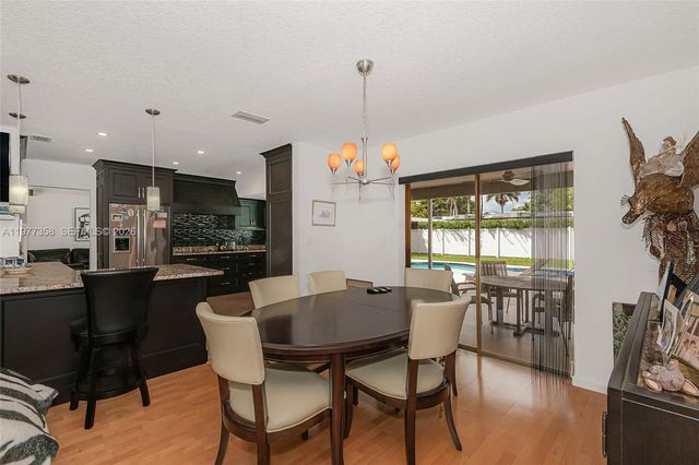 3900 N 43rd Ave, Hollywood, FL 33021