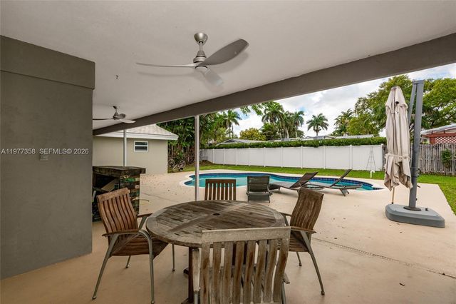 3900 N 43rd Ave, Hollywood, FL 33021