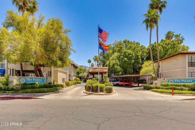 7557 N DREAMY DRAW Drive 240, Phoenix, AZ 85020