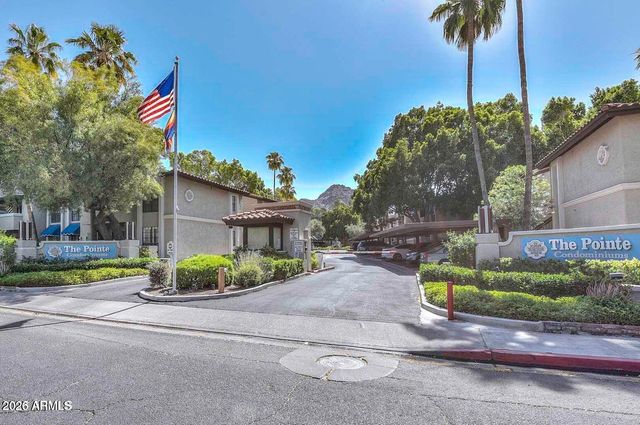 7557 N DREAMY DRAW Drive 240, Phoenix, AZ 85020