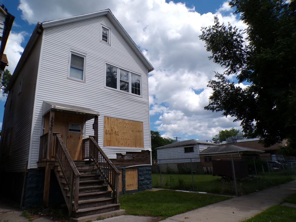 5649 S Shields Avenue, Chicago, IL 60621