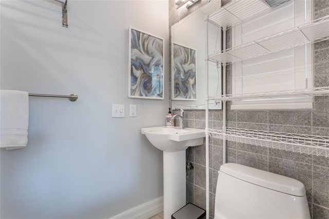 3901 13TH WAY NE, St Petersburg, FL 33703