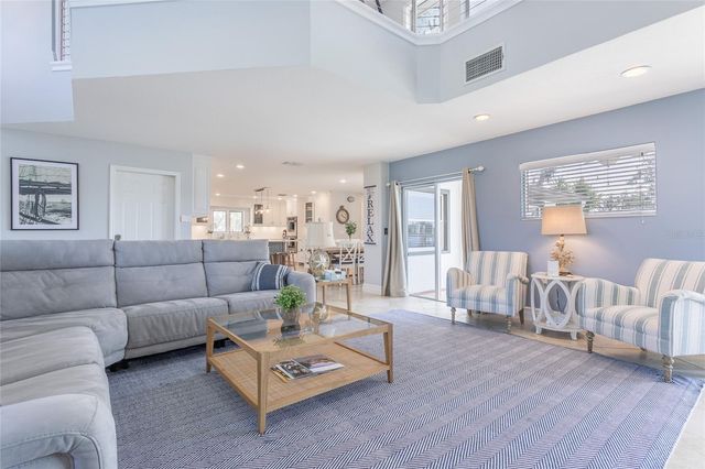 3901 13TH WAY NE, St Petersburg, FL 33703