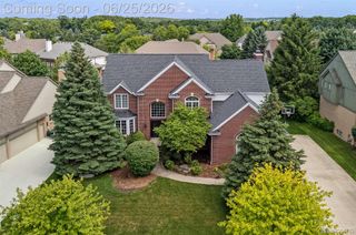 3612 Sleepy Fox Drive, Rochester Hills, MI 48309