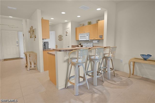 15979 Mandolin Bay DR 202, Fort Myers, FL 33908