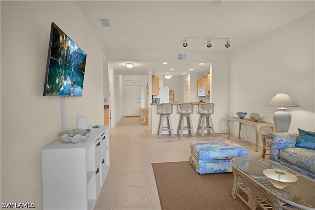 15979 Mandolin Bay DR 202, Fort Myers, FL 33908