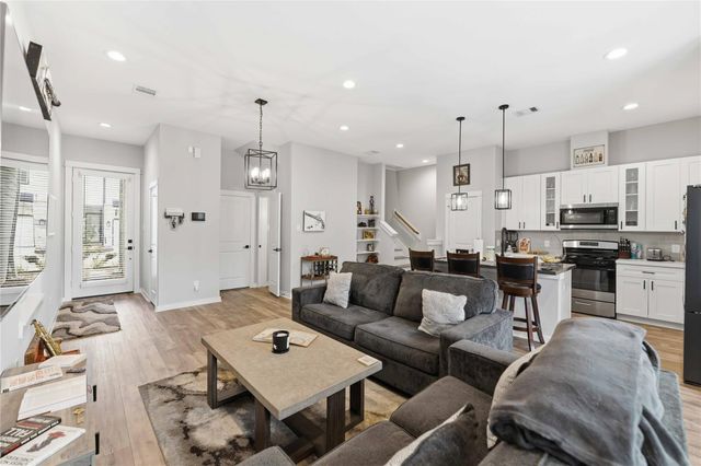 417 Stonework Landing Lane, Houston, TX 77076