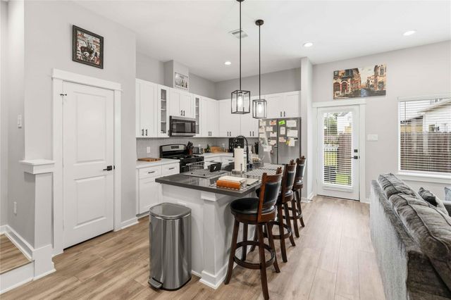 417 Stonework Landing Lane, Houston, TX 77076