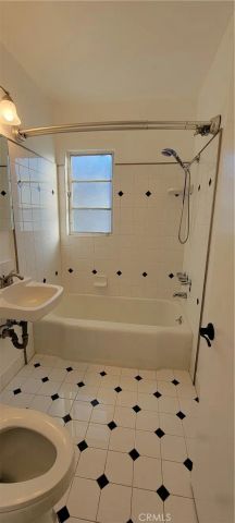 575 Levering Avenue, Westwood - Century City, CA 90024