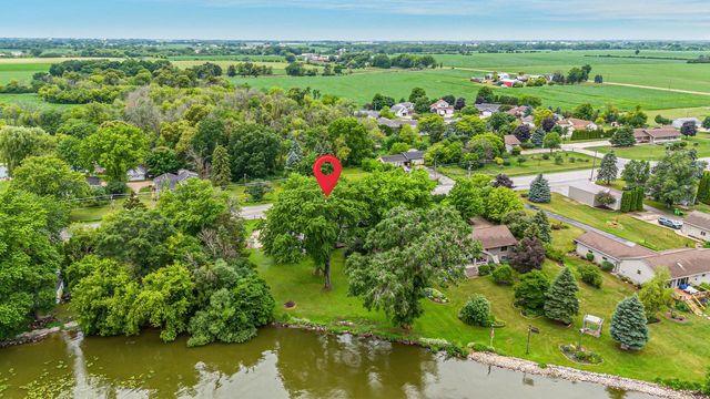 N7995 LAKESHORE DRIVE, Fond Du Lac, WI 54937