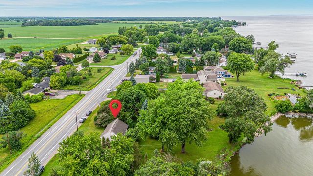 N7995 LAKESHORE DRIVE, Fond Du Lac, WI 54937