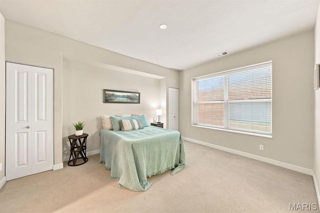 5625 Pershing Avenue 11, St Louis, MO 63112