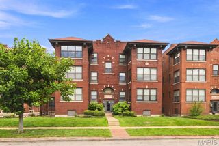 5625 Pershing Avenue 11, St Louis, MO 63112