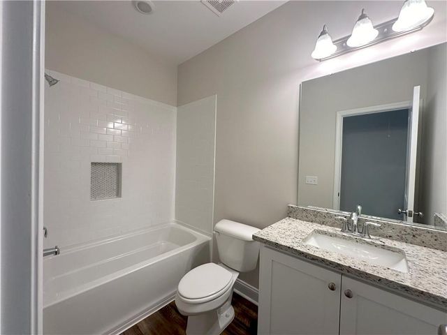 276 Freshwater Lane NE, Ludowici, GA 31316