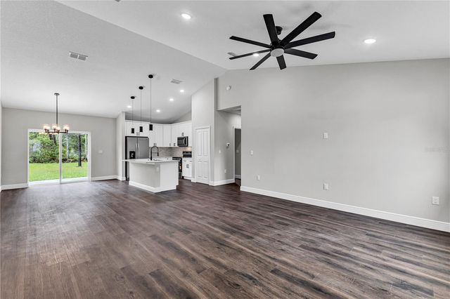 1140 7TH AVENUE, Deland, FL 32724