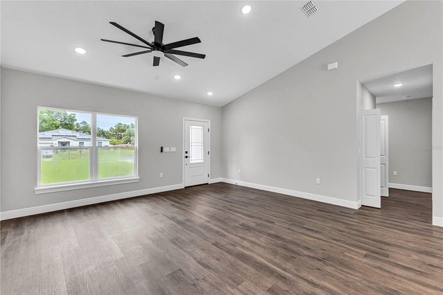 1140 7TH AVENUE, Deland, FL 32724