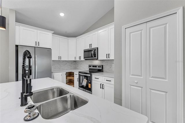 1140 7TH AVENUE, Deland, FL 32724
