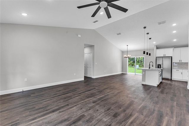 1140 7TH AVENUE, Deland, FL 32724