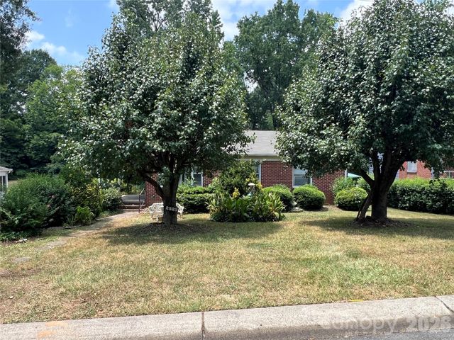 2523 Druid Hills Way, Charlotte, NC 28206