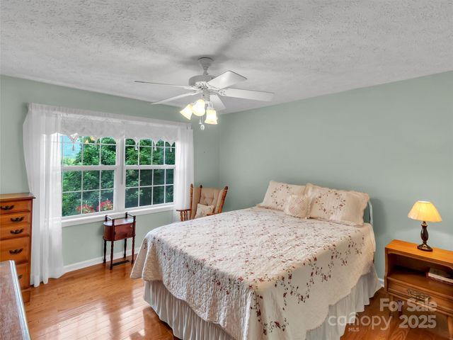 562 Beechwood Drive, Sylva, NC 28779
