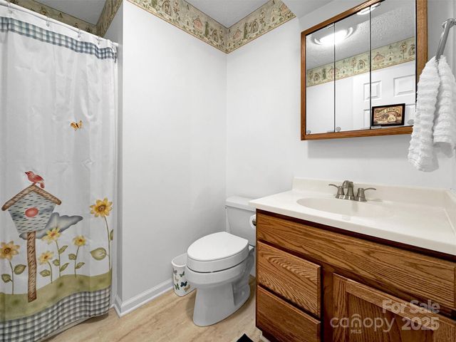 562 Beechwood Drive, Sylva, NC 28779