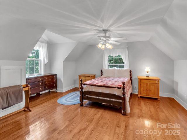562 Beechwood Drive, Sylva, NC 28779